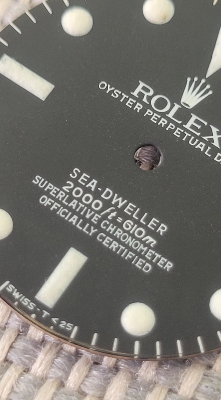 Rolex 100% genuine vintage Sea-dweller 1665 dial in great shape,see all pictures