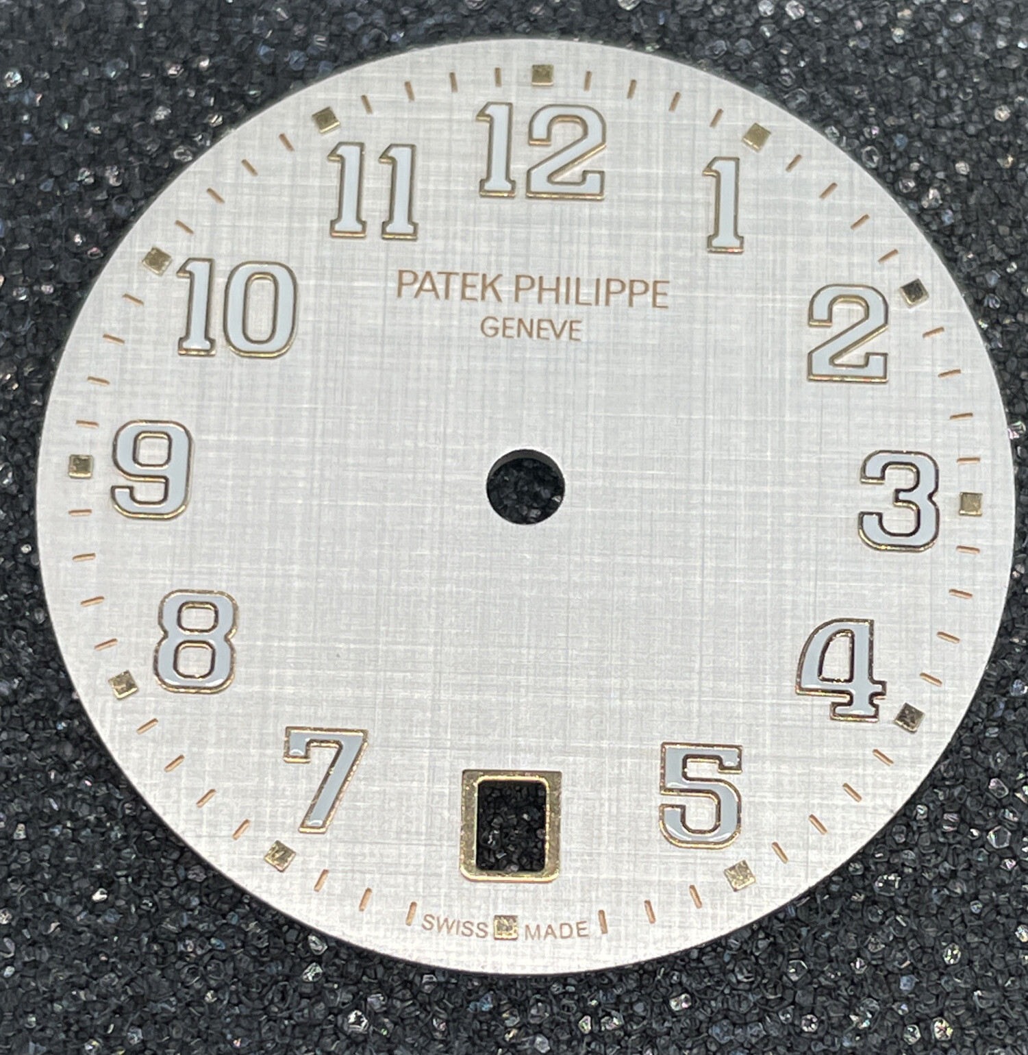 Patek Philippe 7300/1200 Rose Gold Silver dial 100% Authentic 28.5mm