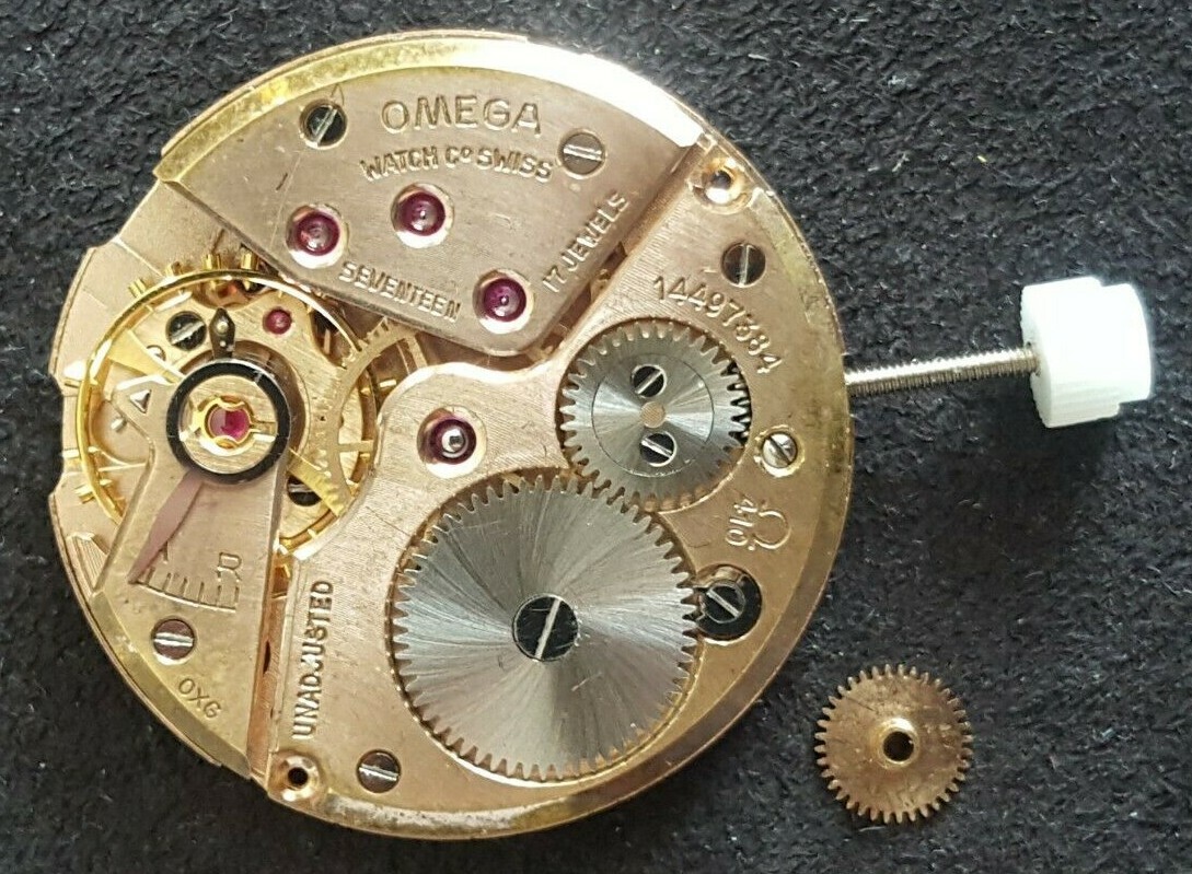 Omega Movement Caliber 410, 17 Jewels, Hour Wheel Height 1.50mm