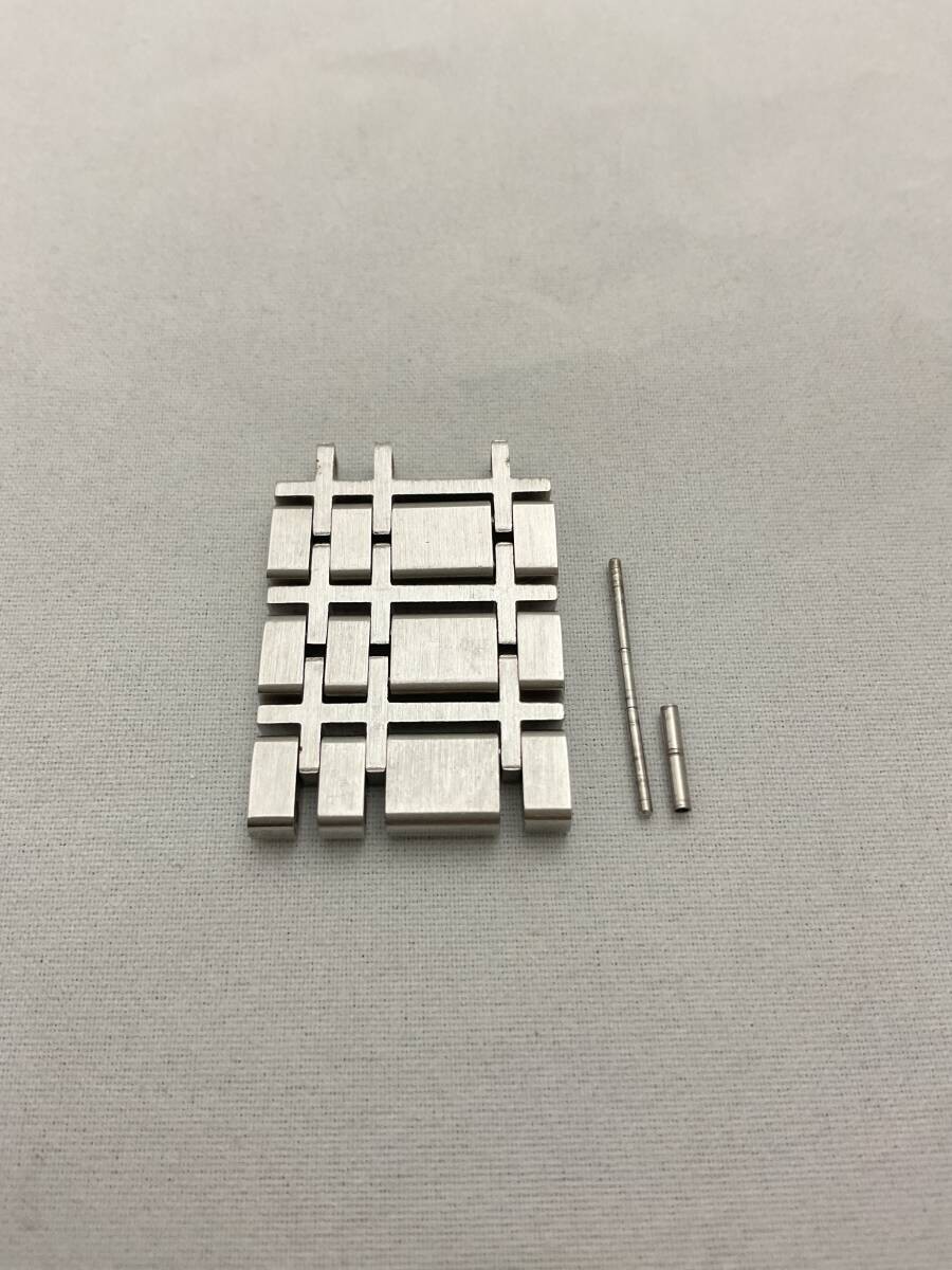 Genuine Burberry Stainless Steel 20mm Bracelet 3 Links Polished Center