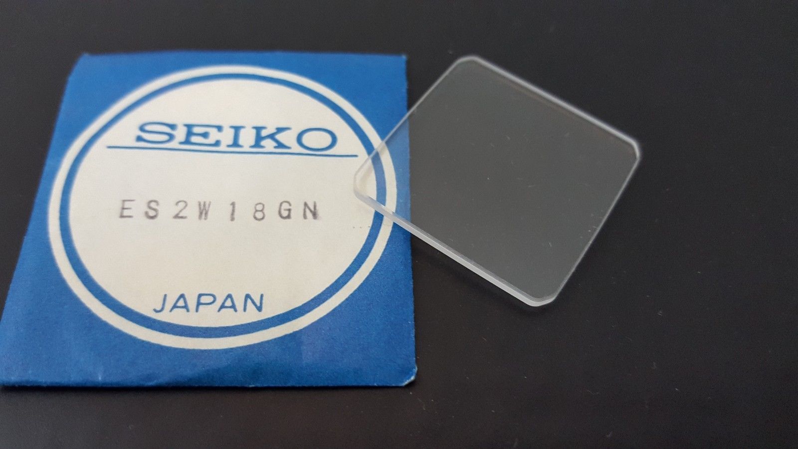 ES2W18GN00 Genuine Glass Seiko G757 – 5030 5040, D138-5000 /5010 /5030 /5050