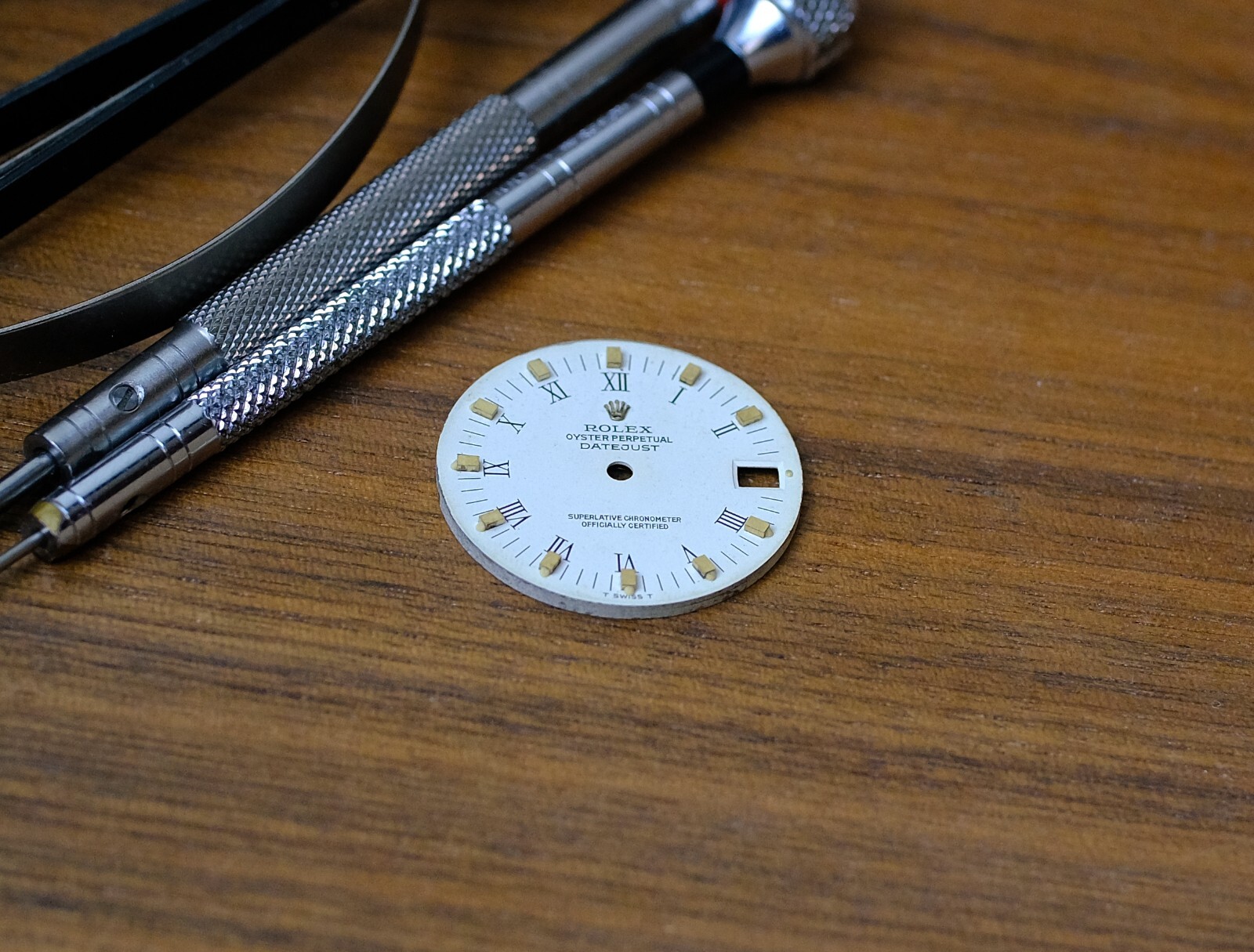 AUTHENTIC ROLEX OEM 31MM DATEJUST WHITE ROMAN DIAL W/ GOLD INDEX 68274 MID-SIZE