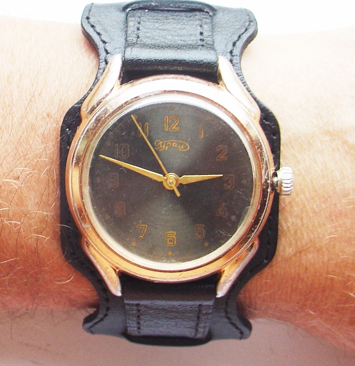 BIG SOVIET Ural (Molnija 3602) Vintage Original Watch ChChZ 1950s.