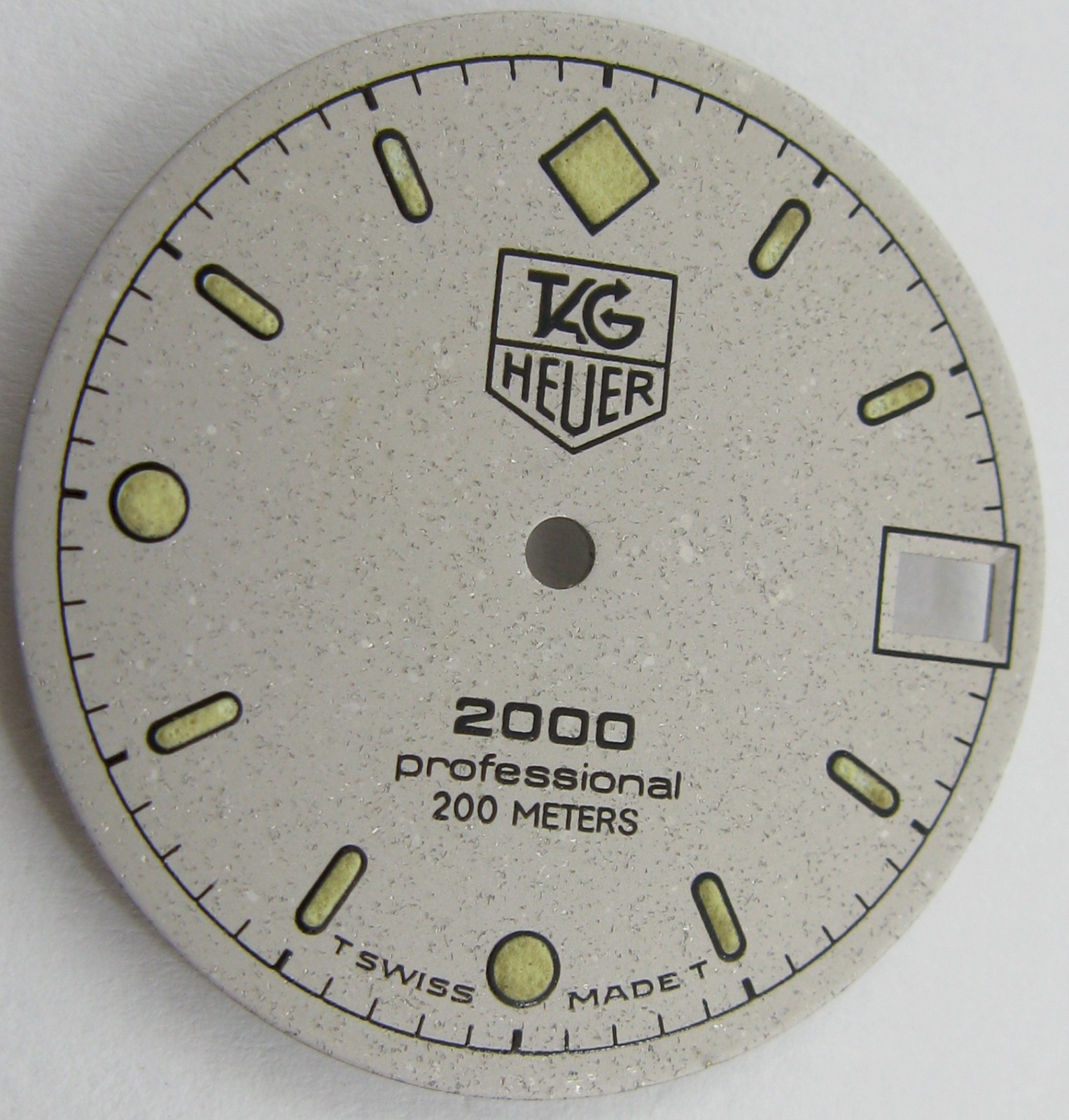 Tag Heuer 2000 grey Dial professional 200 m Watch diameter 26 millimeters