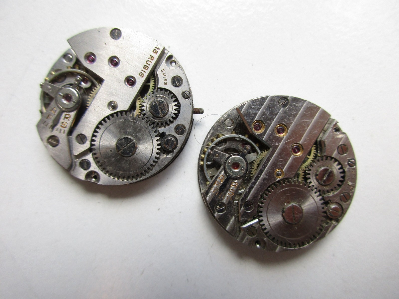 FHF Fontainemelon cal. 150 Swiss vintage watch movements – for parts