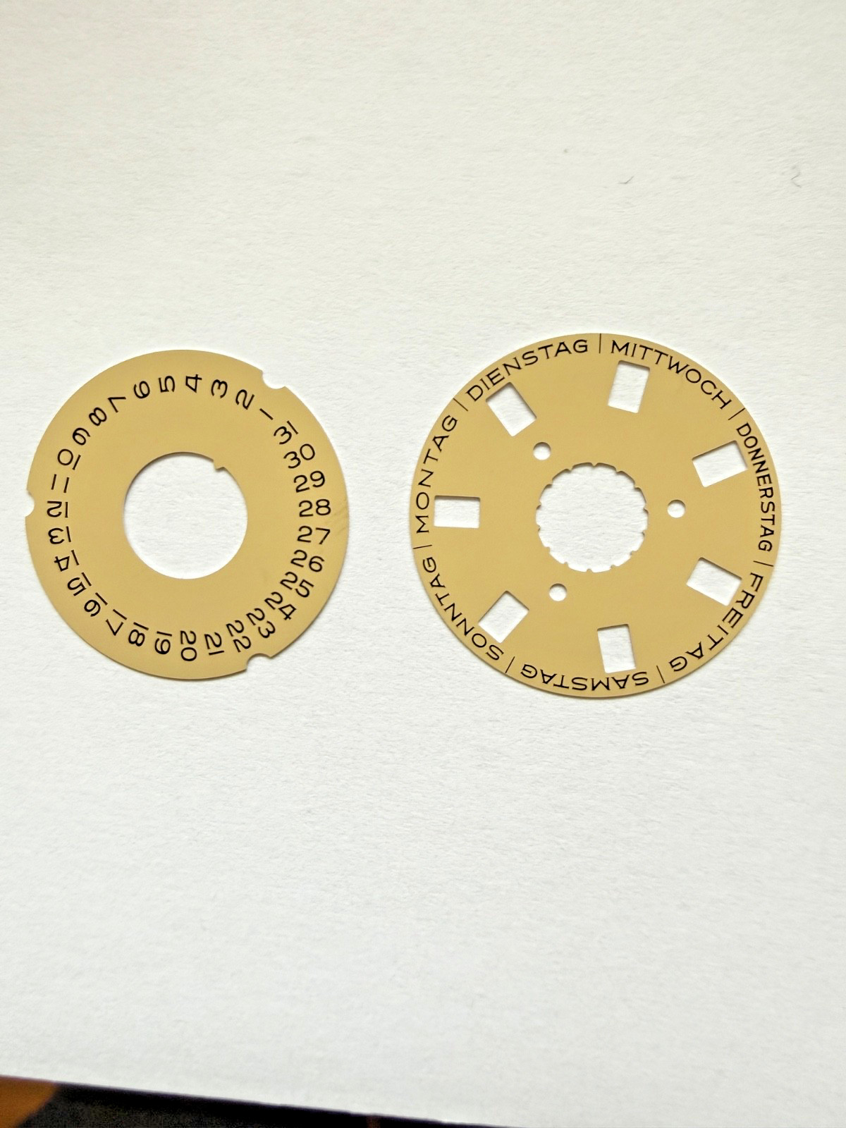 Genuine Rolex 3055 Cali Beige Day Date Disc for Deutsch Model 18038 18048 18078