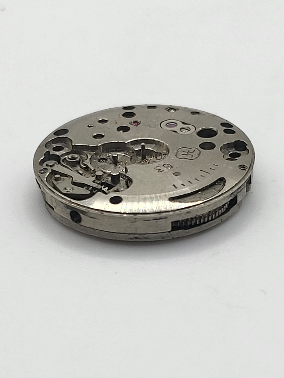 FHF 63 Winegartens Manual Watch Movement Stima-Nivada Swiss 17J 826536 Untested