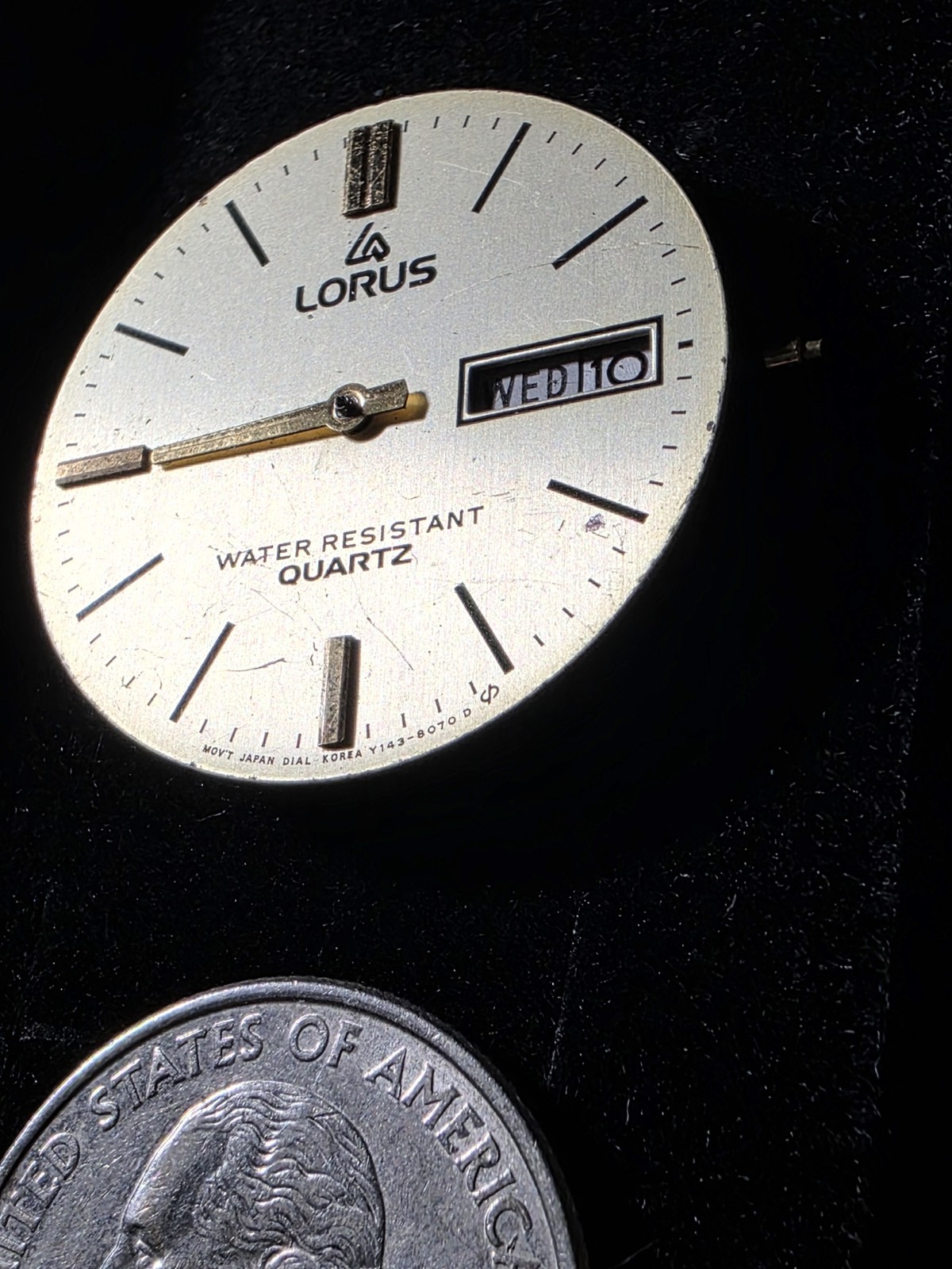 Vtg Lorus Dial w quartz movement (parts only,not working) 28.54mm (D2)