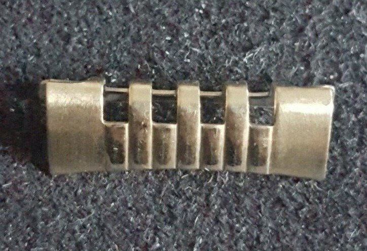Omega Gold Plated Shiny-Brush Finish End Piece Number 609
