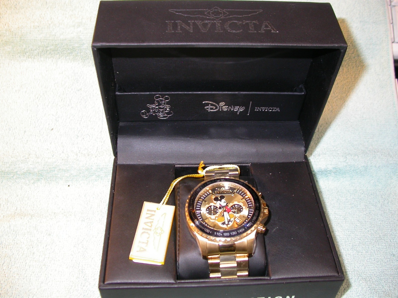 Invicta 39177 Limited Edition Mickey Mouse Chronograph 48mm 1/3000