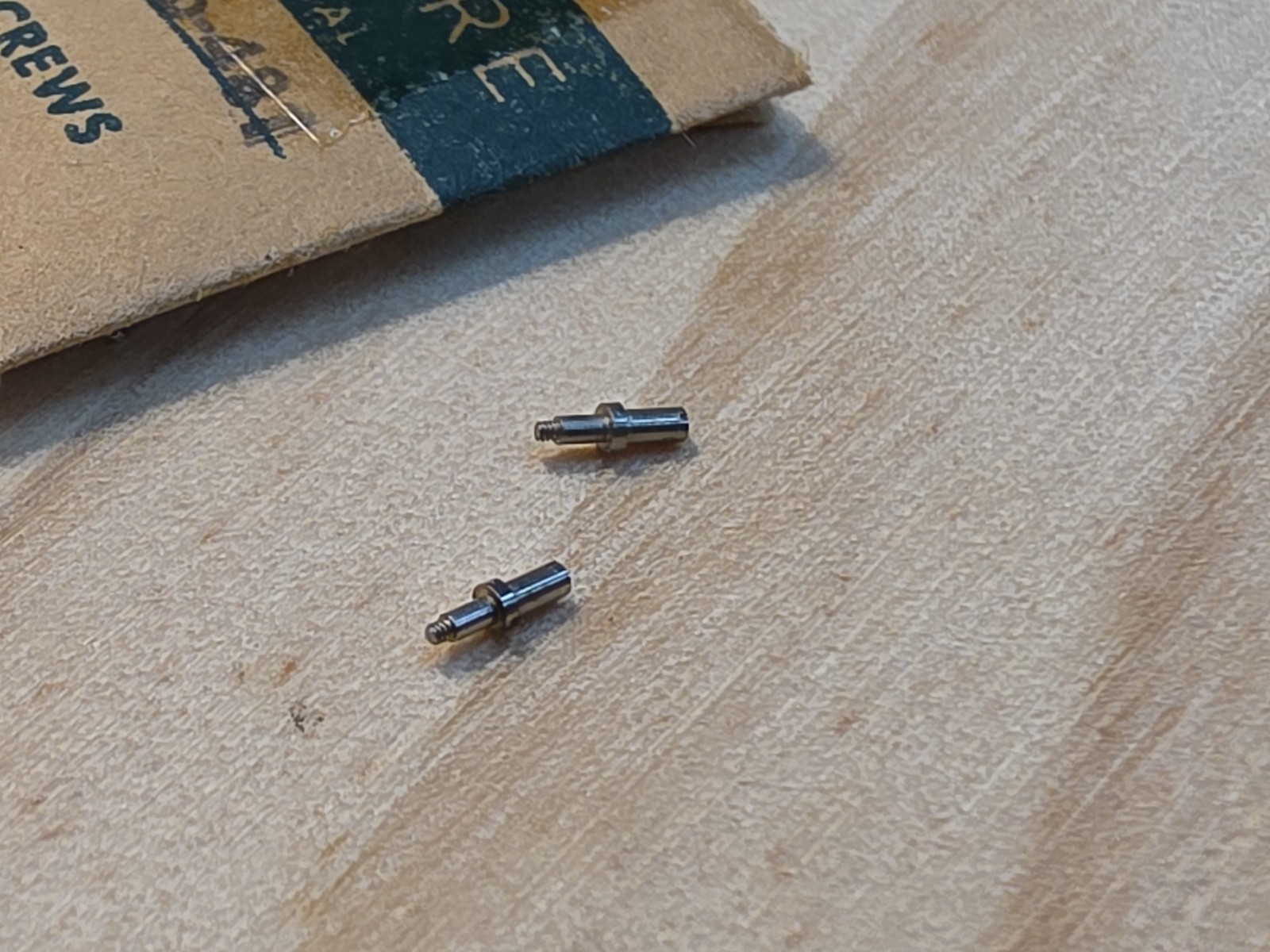 Lot Of 2 Vintage NOS Jaeger-LeCoultre 476 481 Setting Lever Screws Detent Screws
