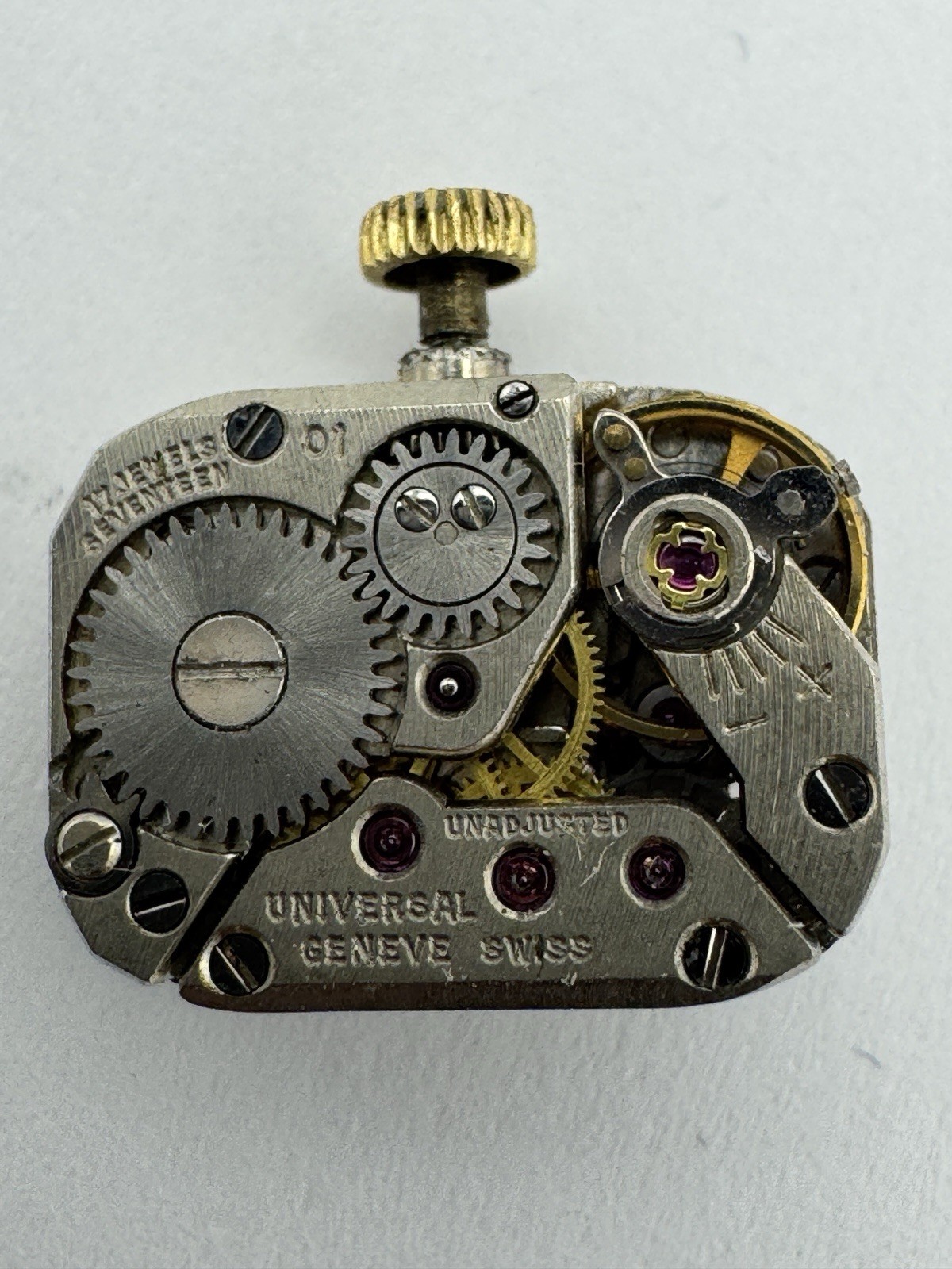 Vintage Universal Geneve Ladies Wristwatch Movement For Parts Or Repair