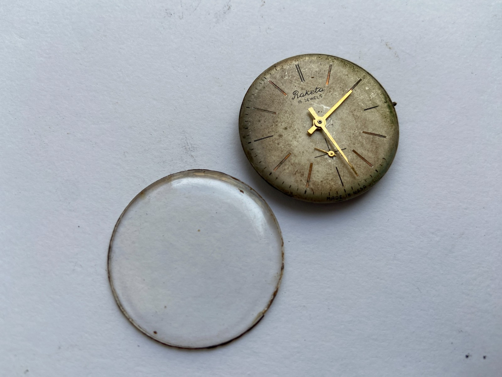 VINTAGE MEN WRIST WATCH FOR PARTS MOVEMENT RAKETA PAKETA USSR 16 JEWEL CAL. 2603