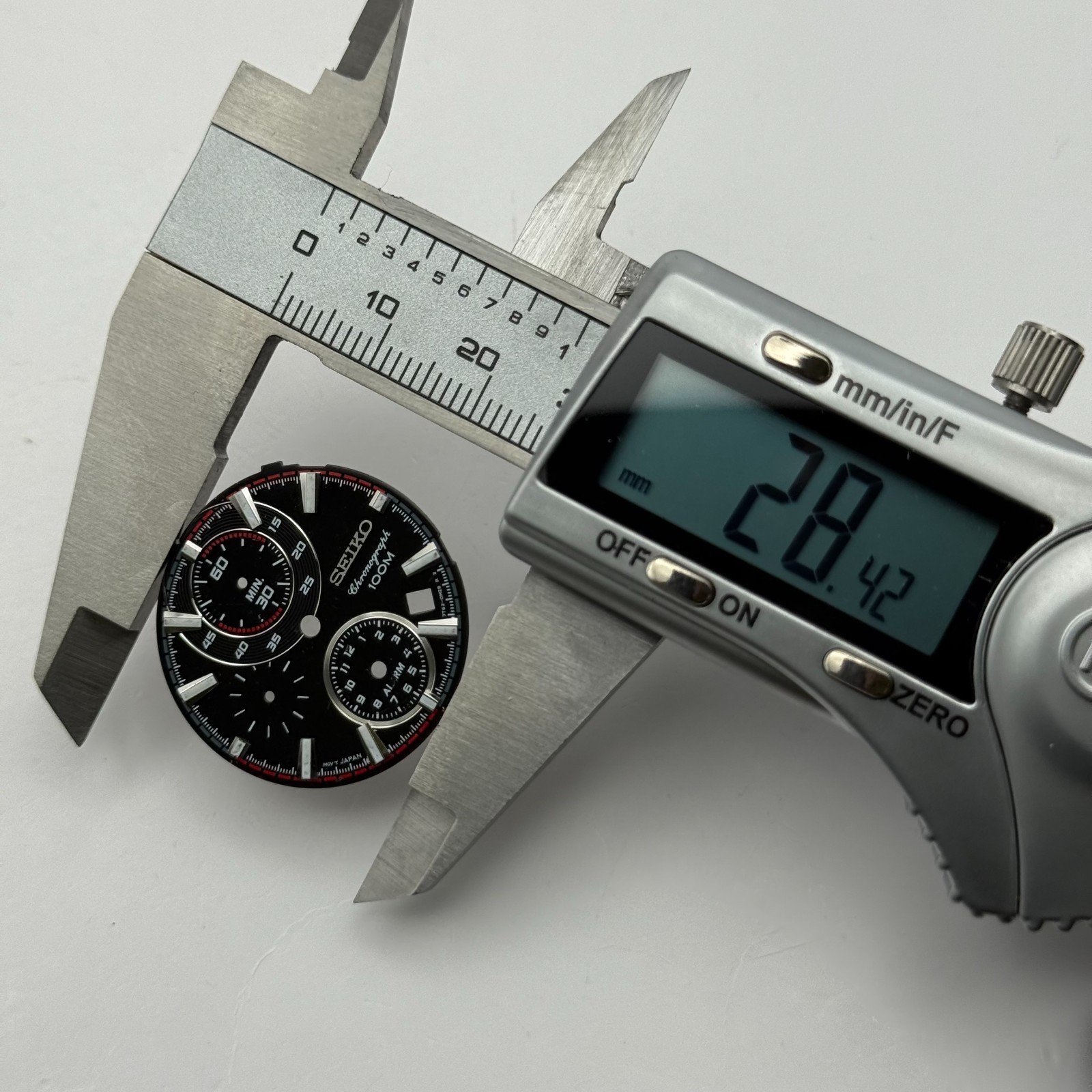 Seiko 7T82-0MZB Watch Dial Chronograph Alarm 100M Spare Parts Repair 28.4mm