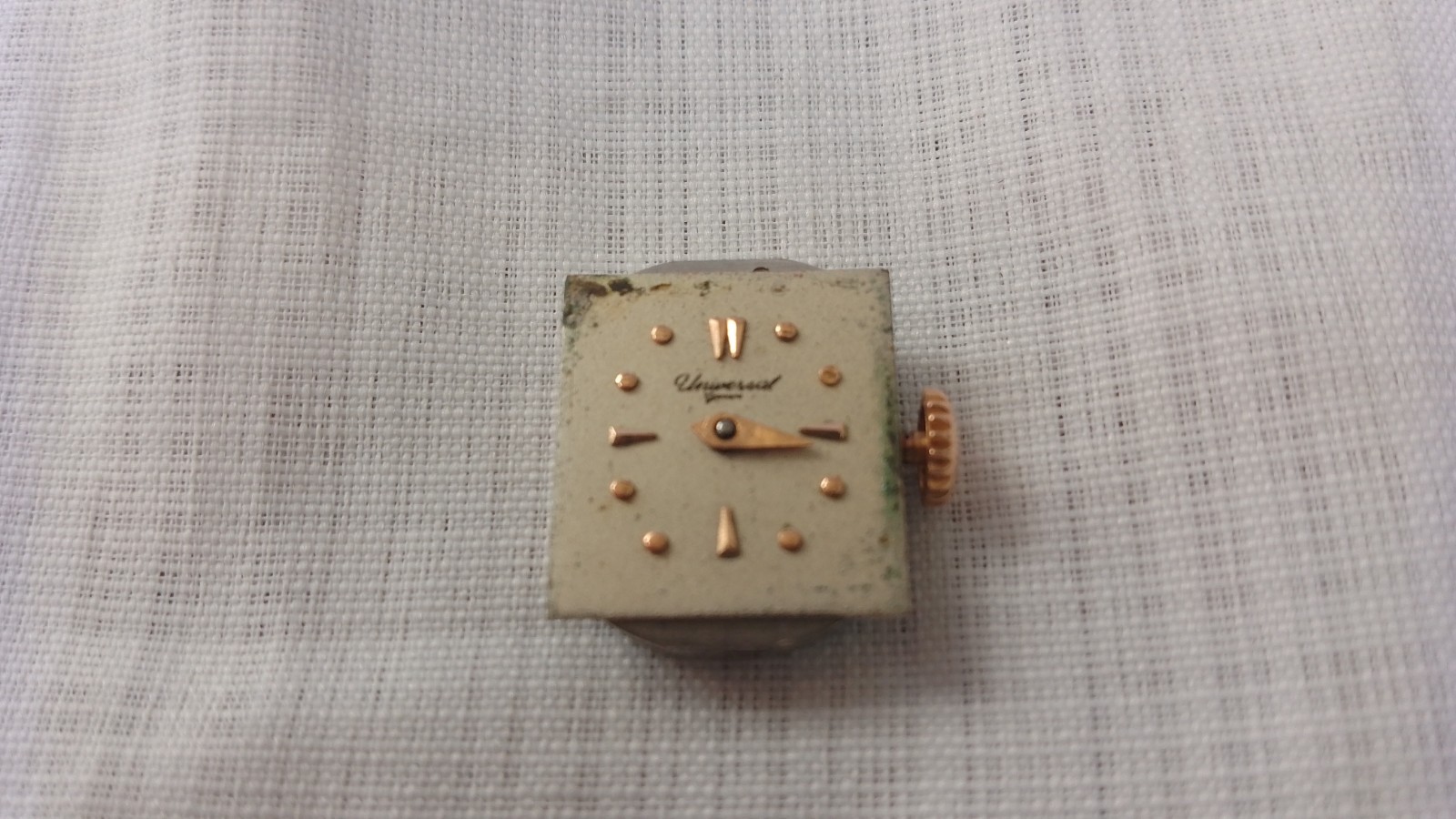 UNIVERSAL GENEVE LADY MOVEMENT WRIST WATCH CAL. 127 FOR REPAIR / PARTS