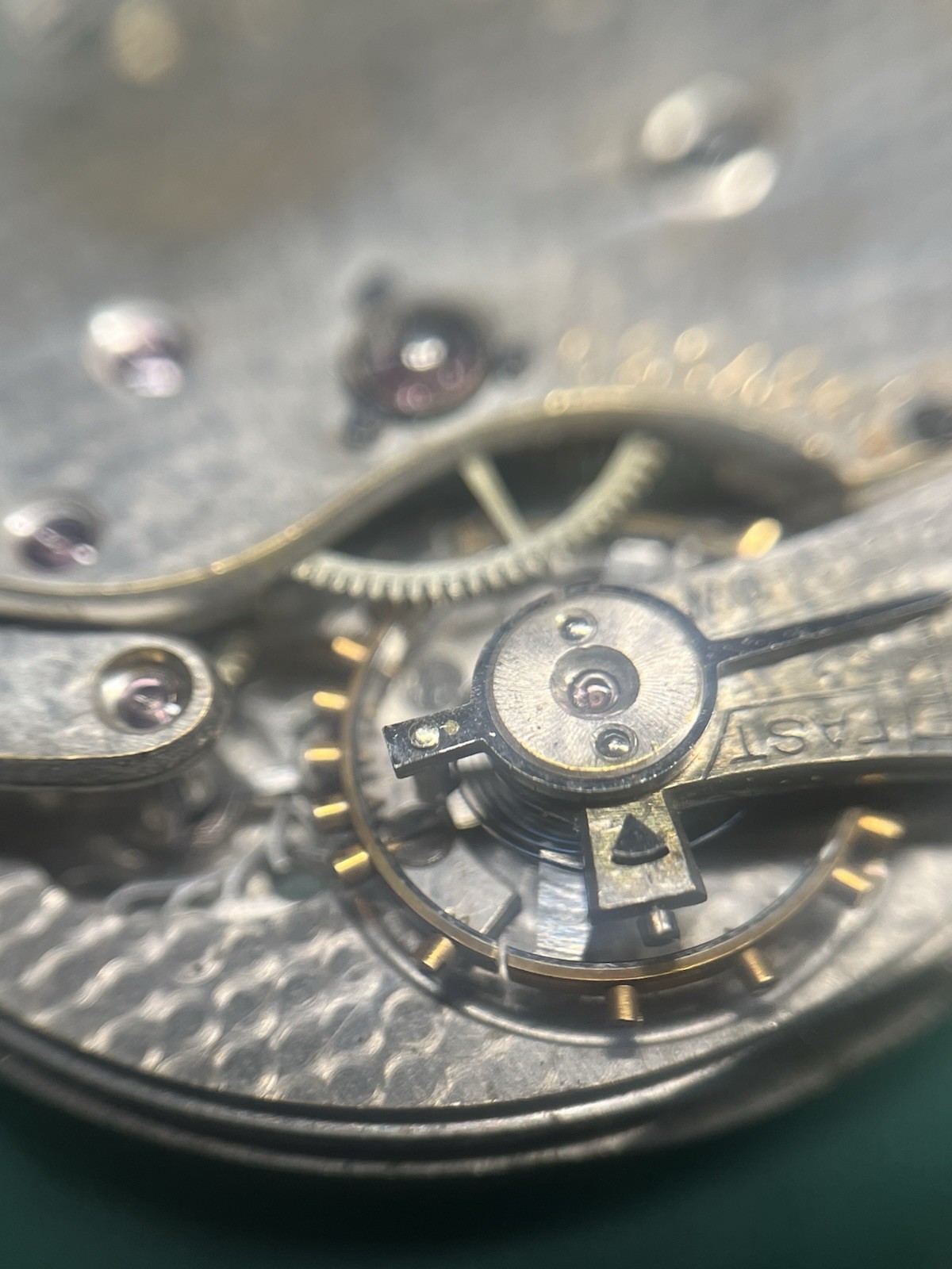 RUNNING Longines 0s Private Label 29.6mm Pocket Watch Movement