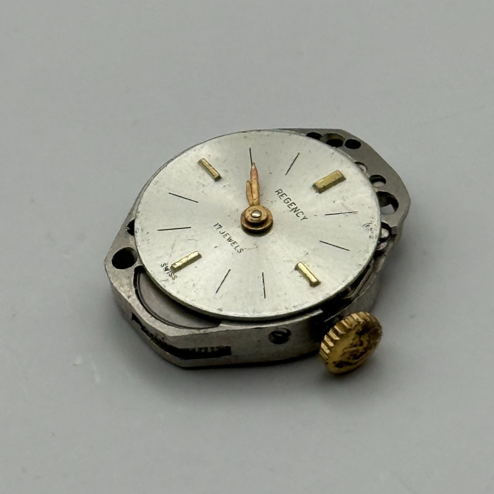 FHF 60 Watch Movement Regency 17 Jewels Swiss Manual Wind Parts Repair 15.3mm