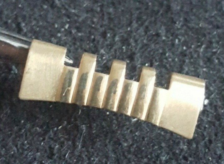 Omega Gold Plated Shiny-Brush Finish End Piece Number 609