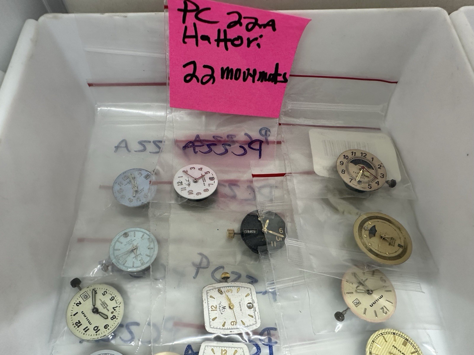 LOT 57 HATTORI QUARTZ WATCH MOVEMENTS PC 22A, PC21 PC23 Parts Repairs Crafts