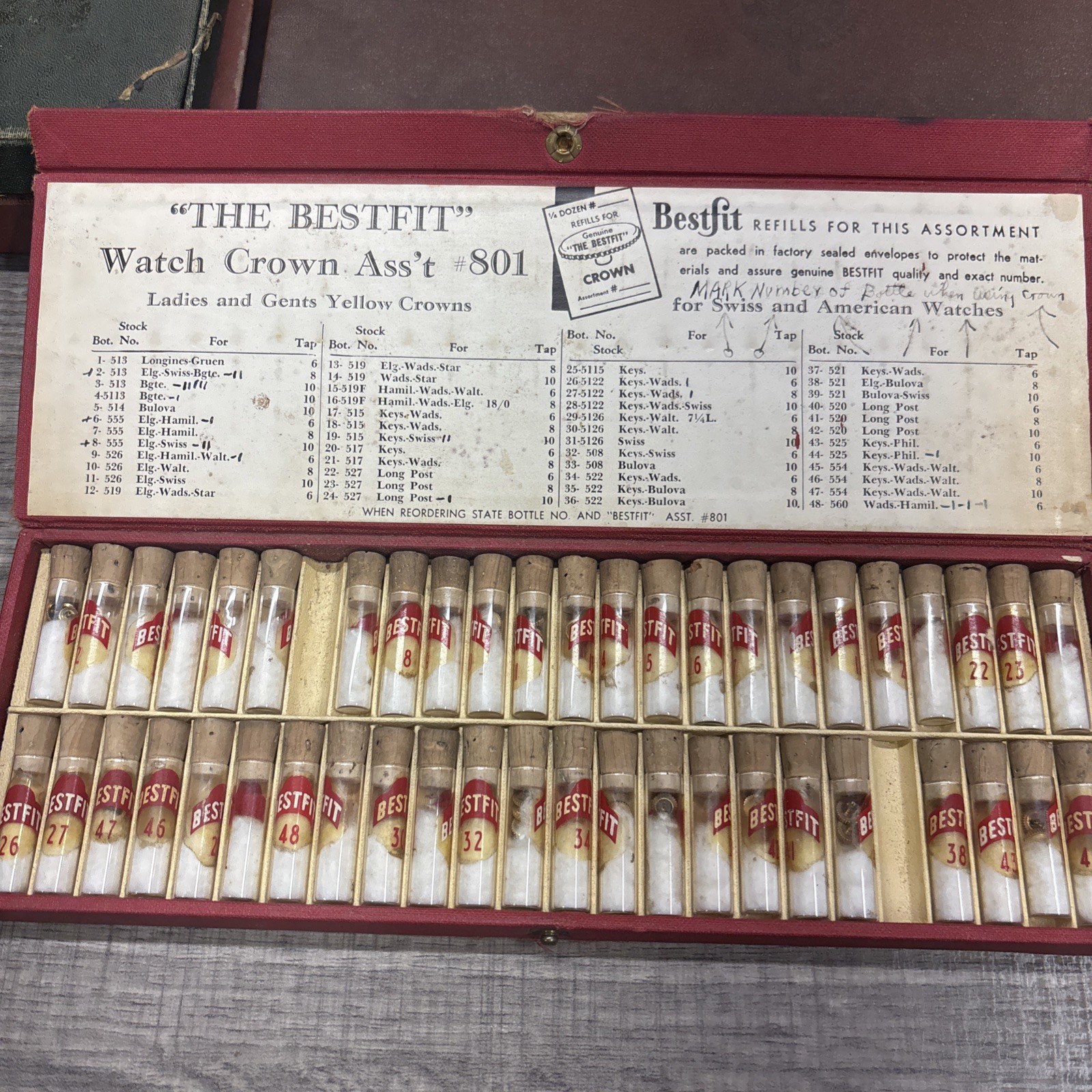Vintage BESTFIT #801 Watch Crown Assortment Case Swiss & American Watch Crowns