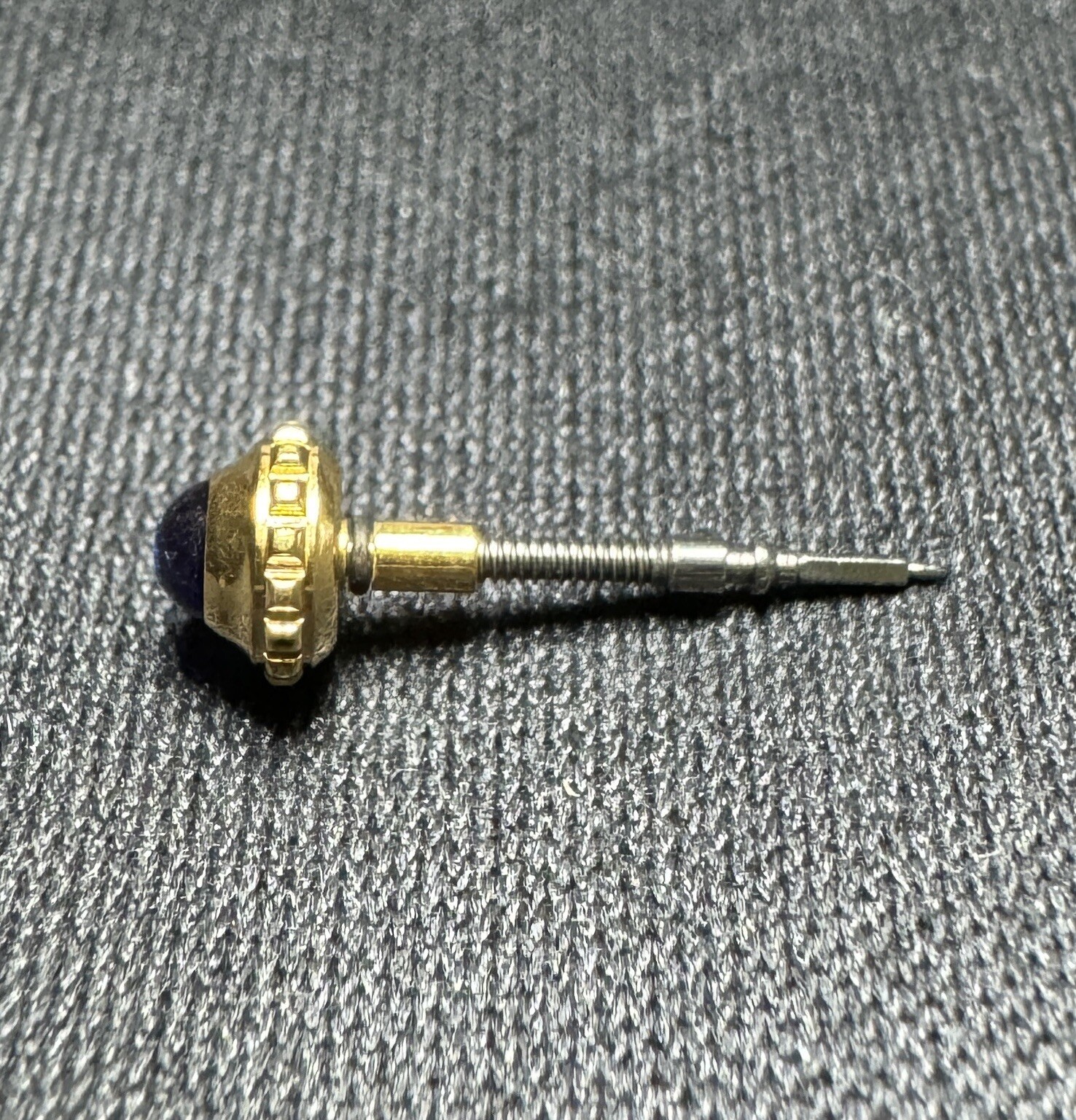 Genuine Cartier Crown Gold Plate With Blue Sapphire Stone 4.4 mm Tube 1.6 mm C25