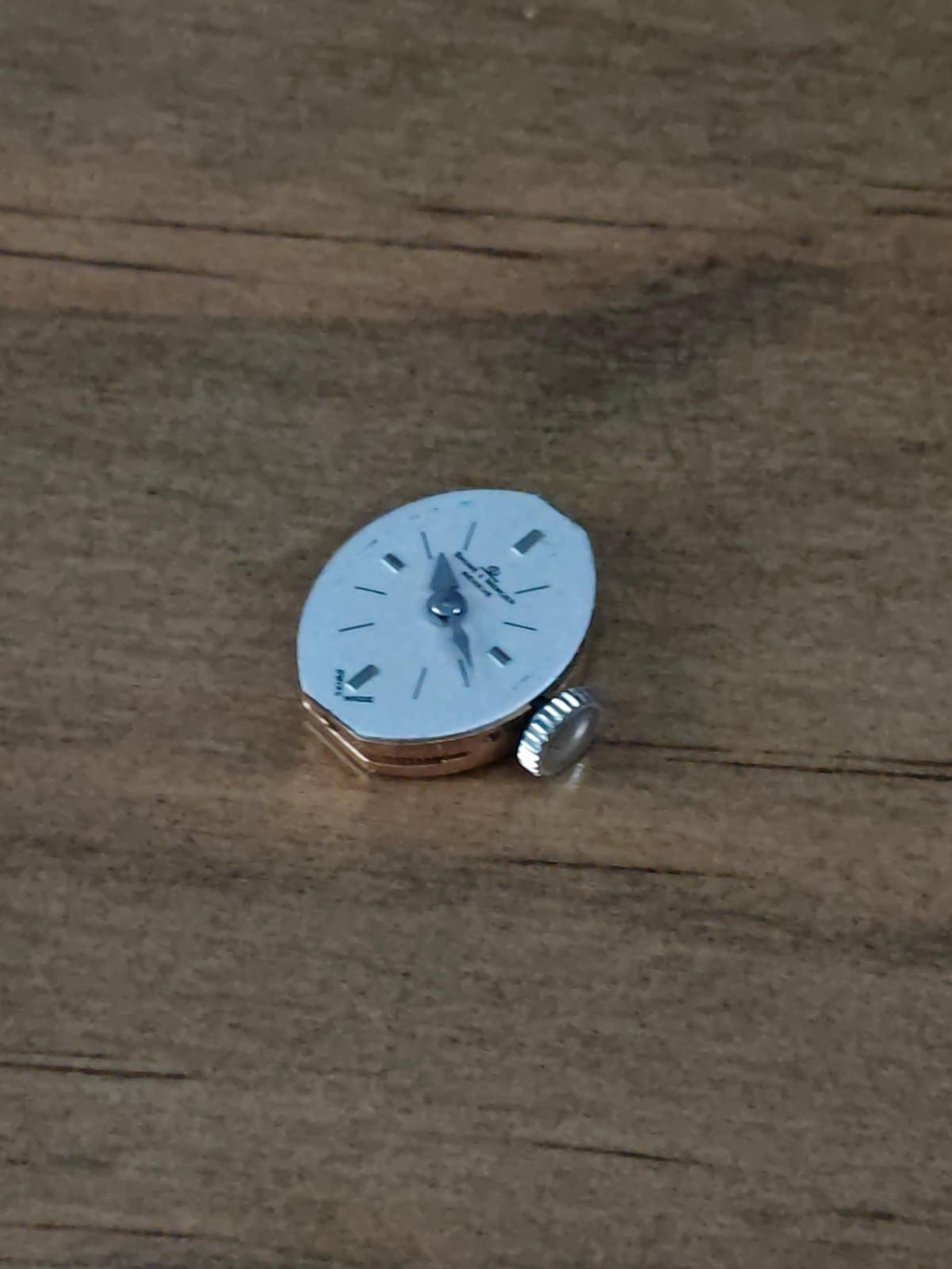 Baume & Mercier Geneve Swiss Vintage Manual Movement 2M 550 Movement Only Works