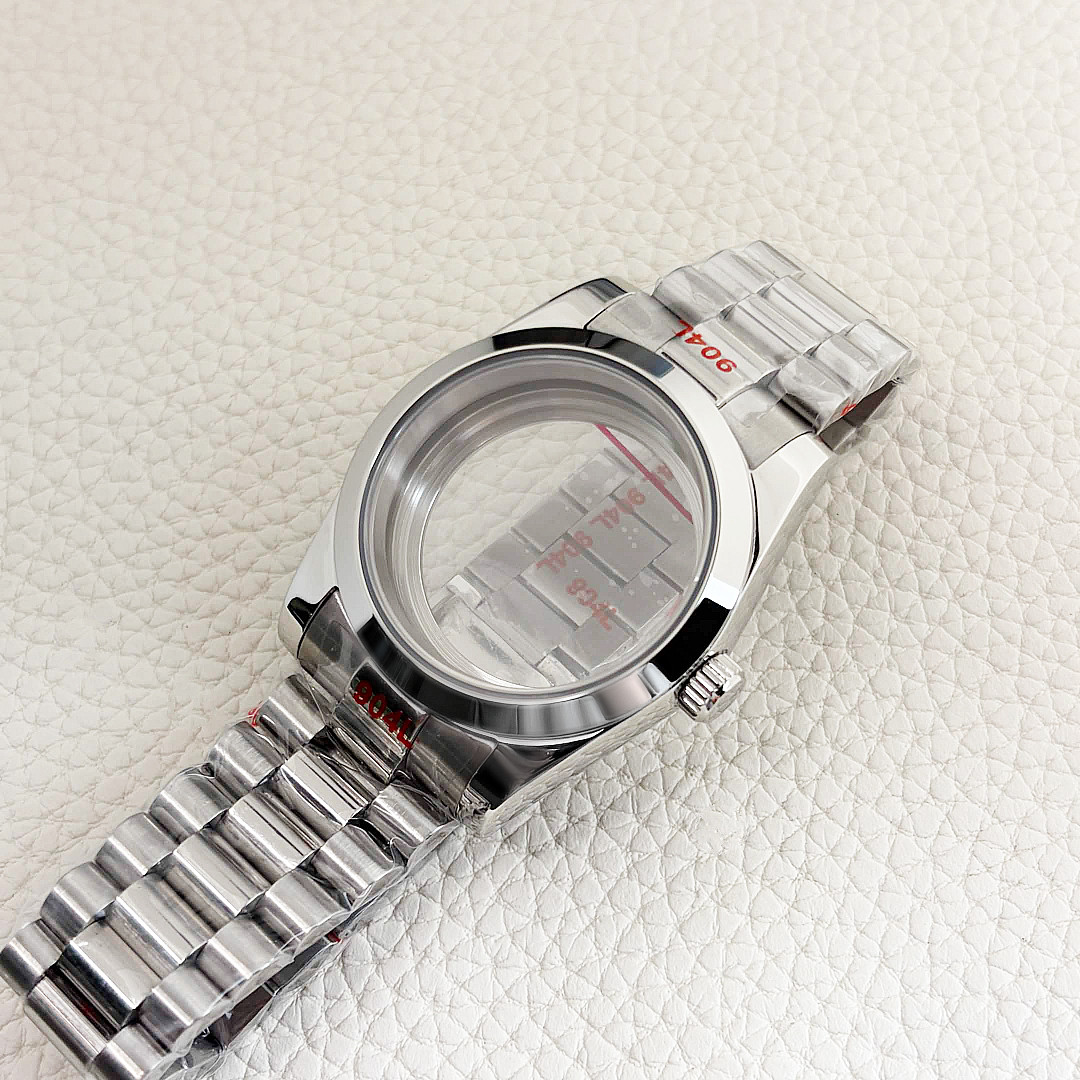 36MM Smooth Bezel Silver Watch Case Sapphire Glass Fitting NH35/36 Movement