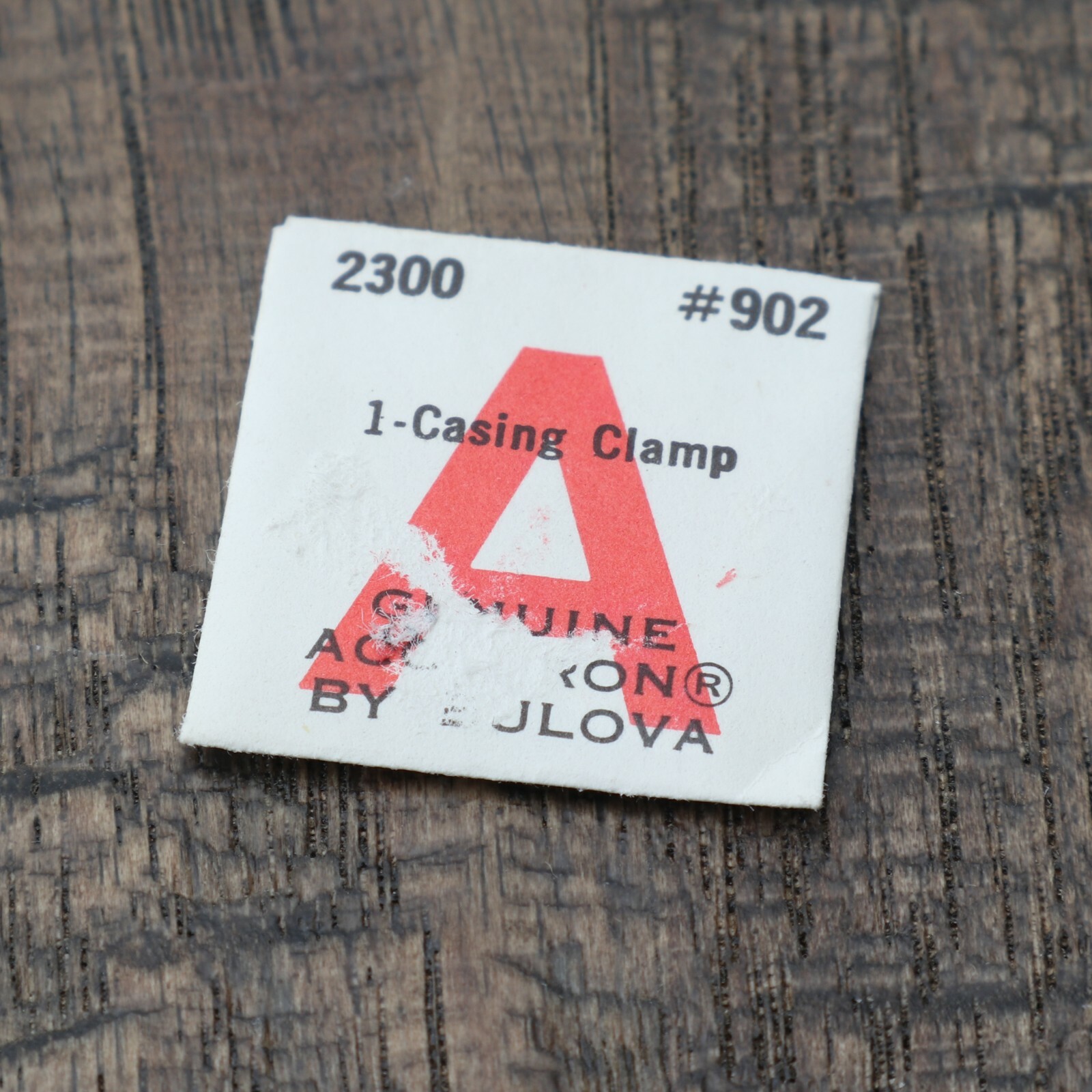 Vintage Genuine Bulova Accutron 2300 Part #902 Casing Clamp (1) (C5D7)