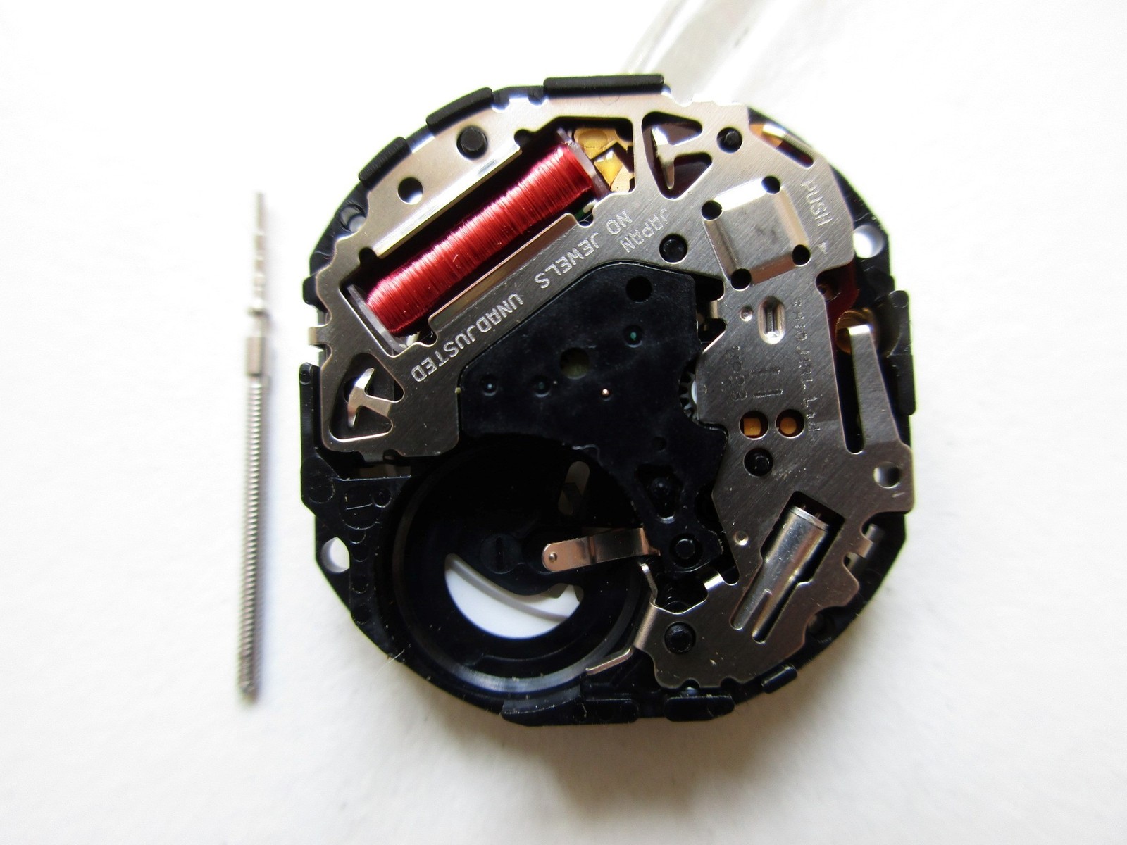 Seiko Pulsar Shiojiri cal. VP33 N.O.S. Japan watch movement ES-EN – Date at 3