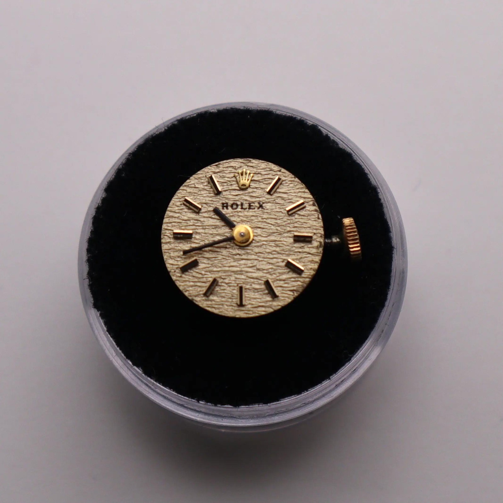 Rolex 17 Jewels Vintage Champagne Dial Caliber 1400