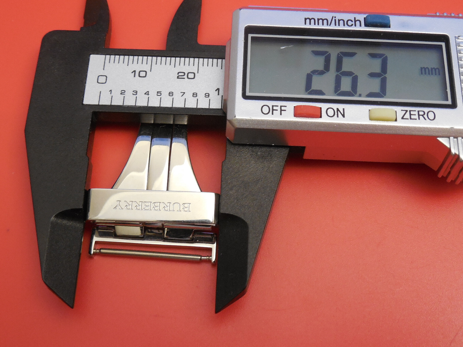 BURBERRY SOILD STEEL DEPLOYMENT CLASP BUCKLE 23MM / 26MM FOR STRAP BAND BRACELET