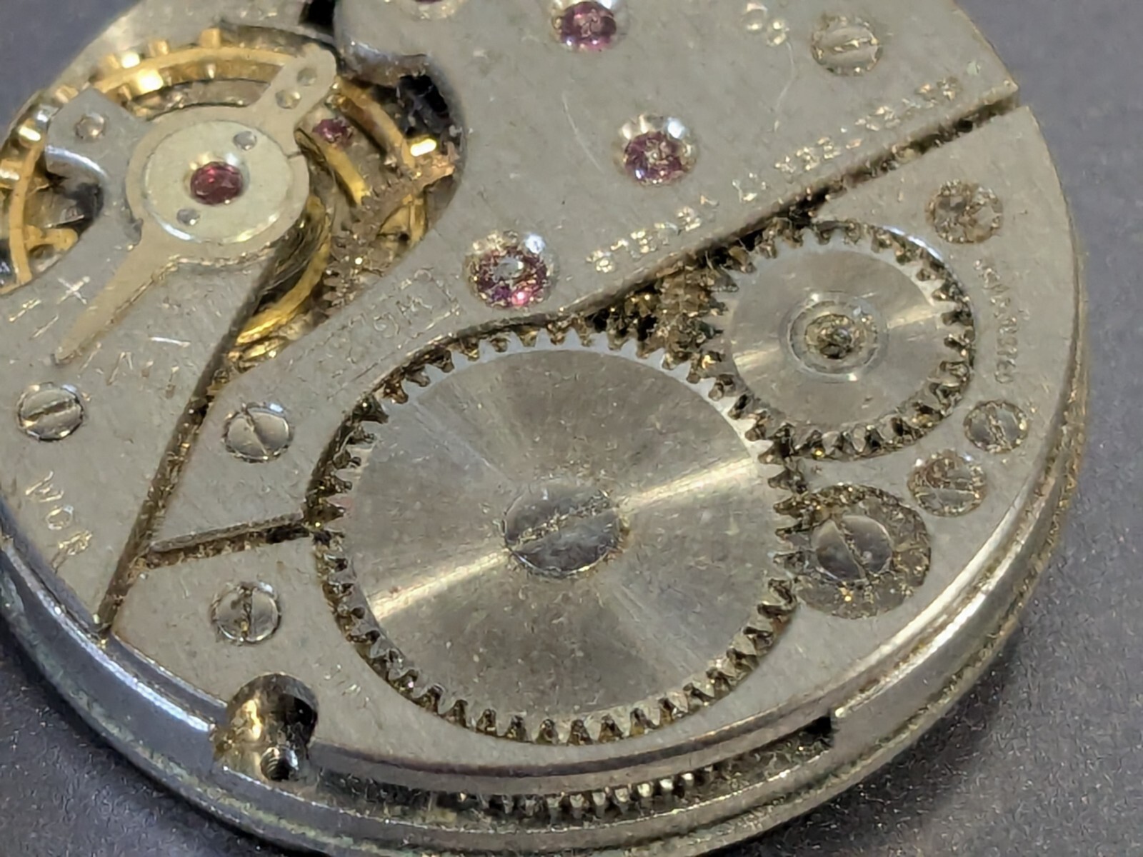 Wyler Incaflex WG23 Watch Movement With Dial For Parts or Repair