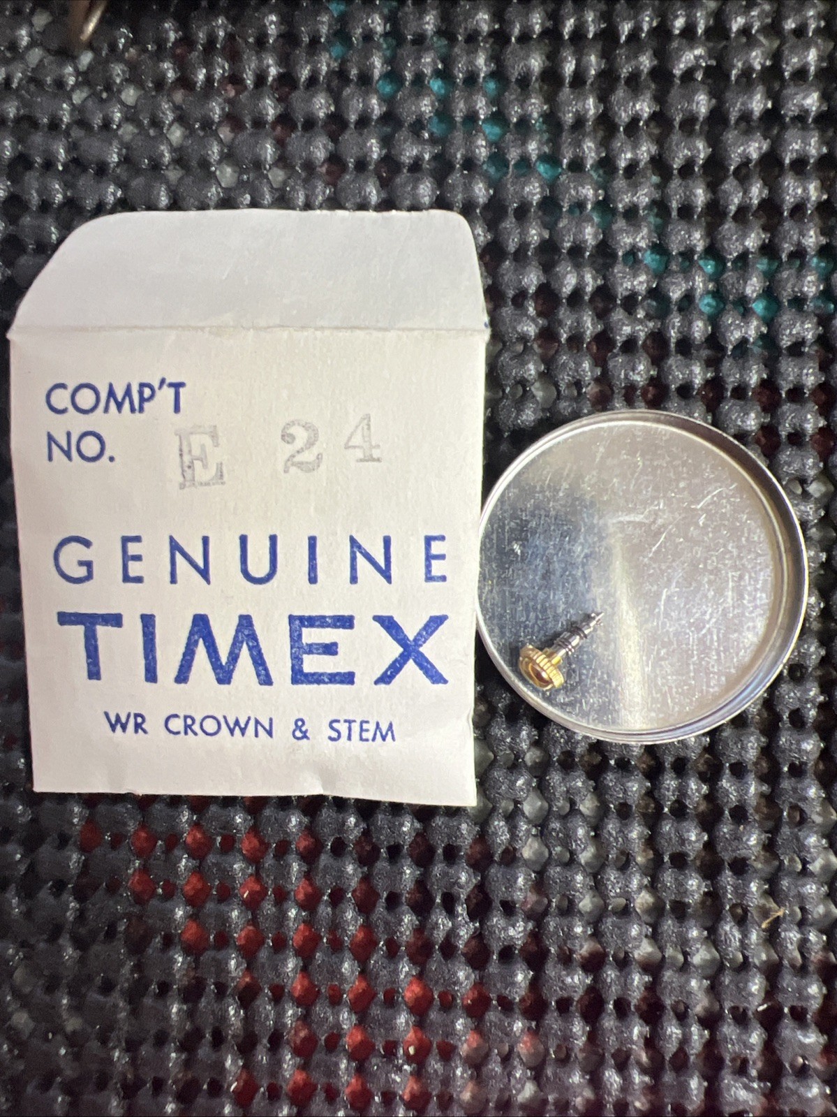 1 Genuine Timex Stem & Crown Gold E-25 See Photo Charts W850