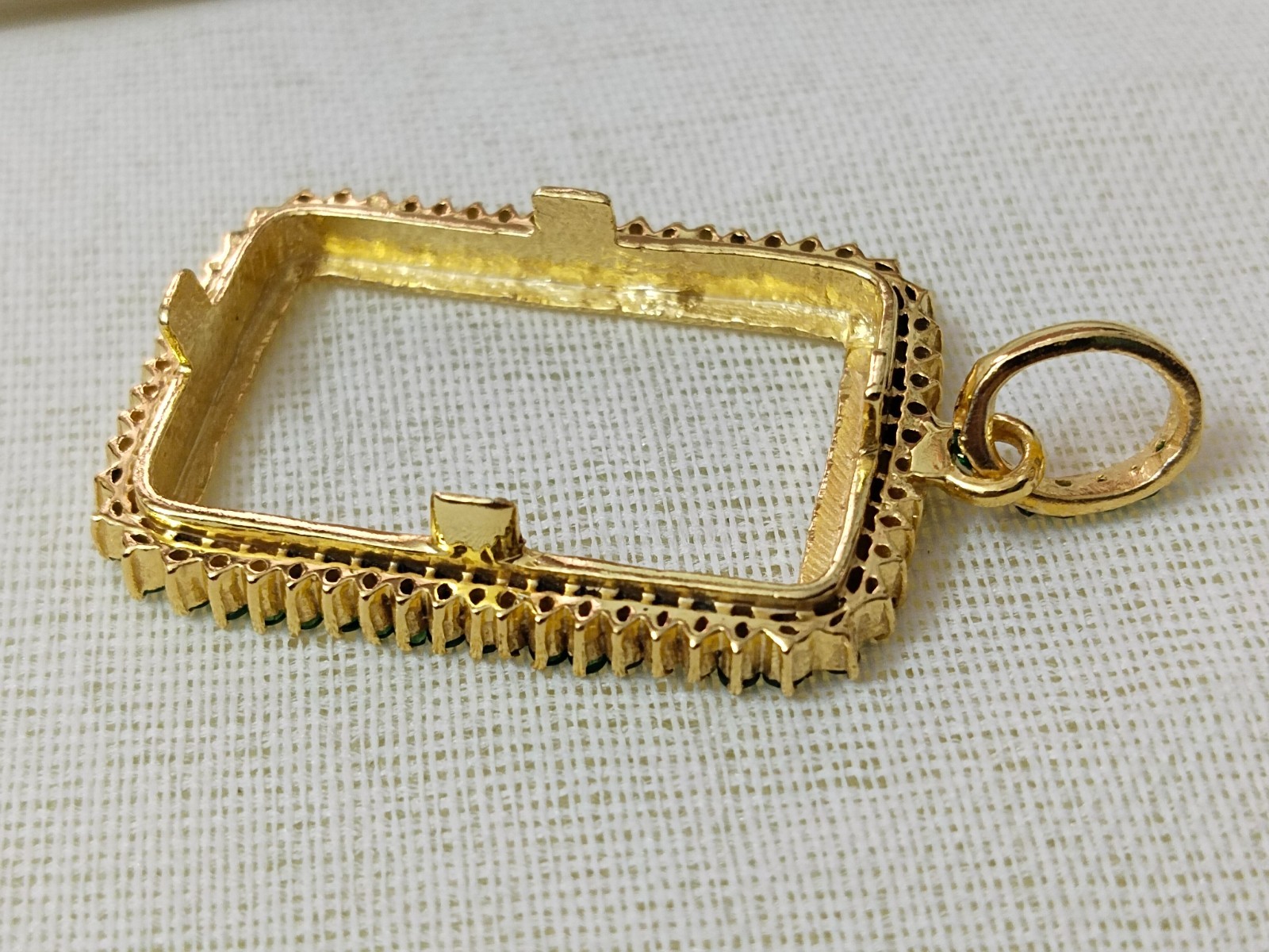 925 Sterling Silver Round Bezel Pendant Blank: Coin Connector Setting