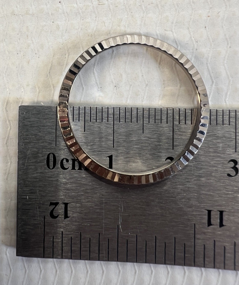 Rolex Lady Datejust 26mm 18K White Gold Engine Turned Bezel Vintage