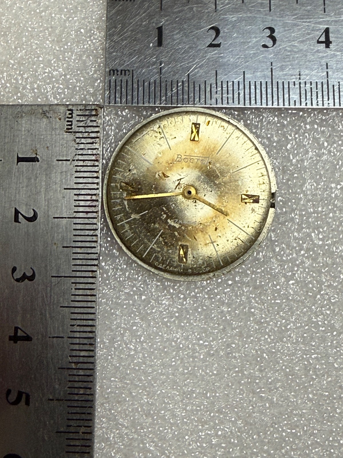 Watch movement USSR Vostok Cal.2409A plus Dial.For parts.