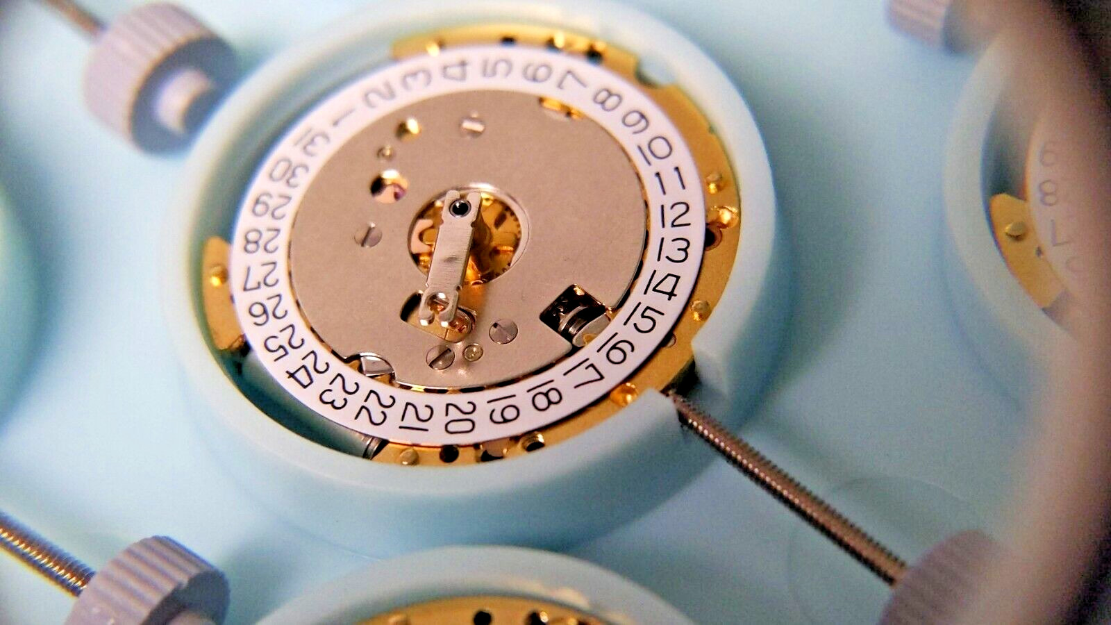 10 PIECES! NEW Ronda 775 Quartz Movement Date 3′, date at 3 o’clock NEW-HCP