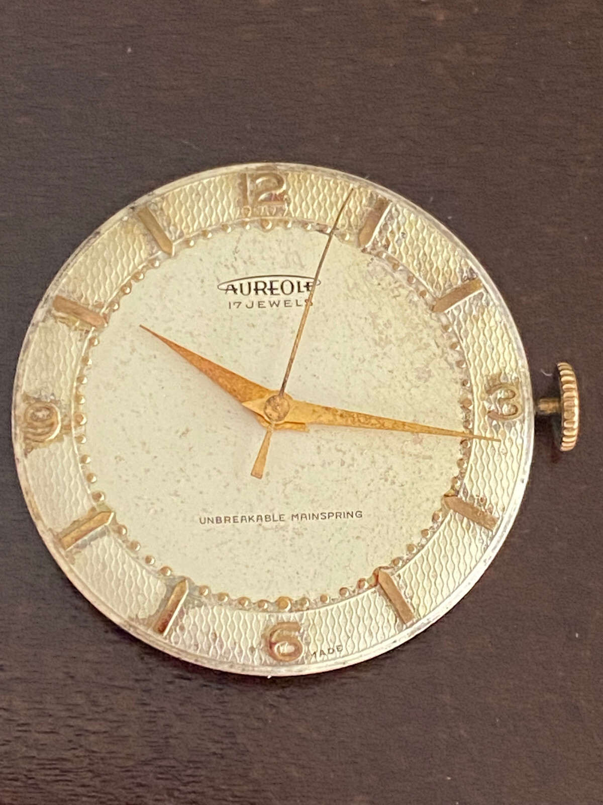 VINTAGE MEN’S 29.4MM AUREOLE WRIST WATCH MOVEMENT, KEEPING TIME, 17 JEWEL