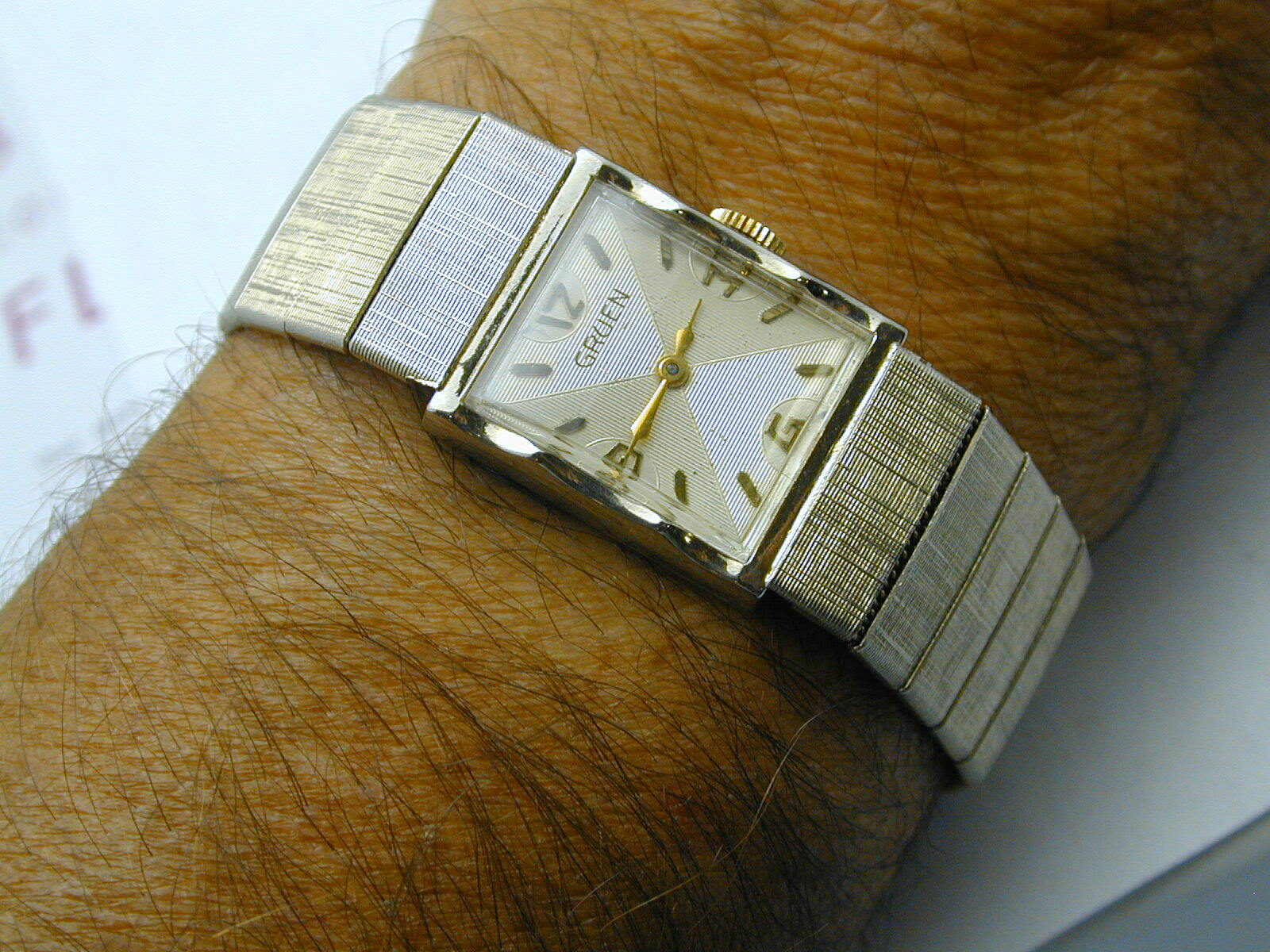 VINTAGE 1950S GRUEN MANS FANCY DRESS WATCH