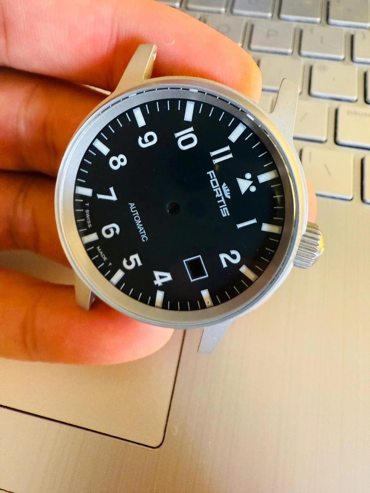 Fortis Flieger Kit,New,Black Dial,40mm Case.595.10.46.1
