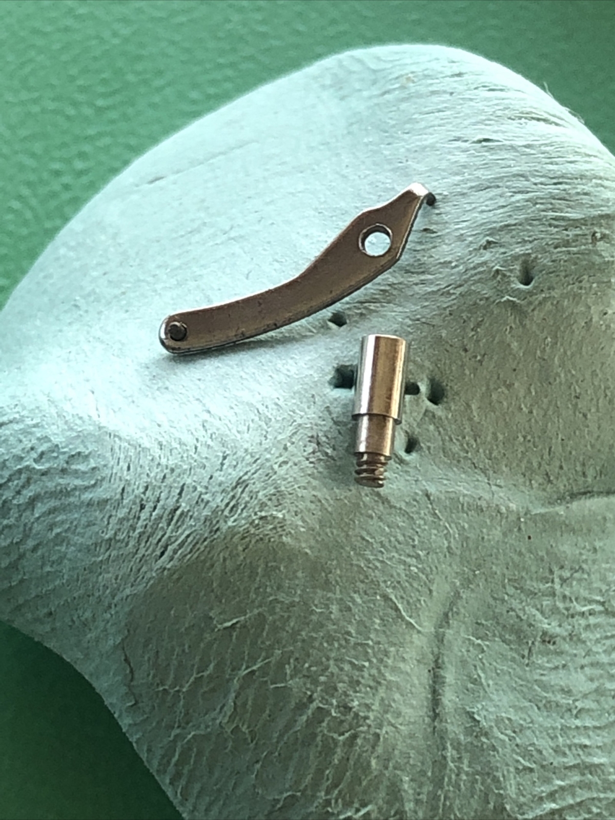 Kienzle 51/oc Setting Lever + bolt X 1 Swiss Made Old New Stock Free Post