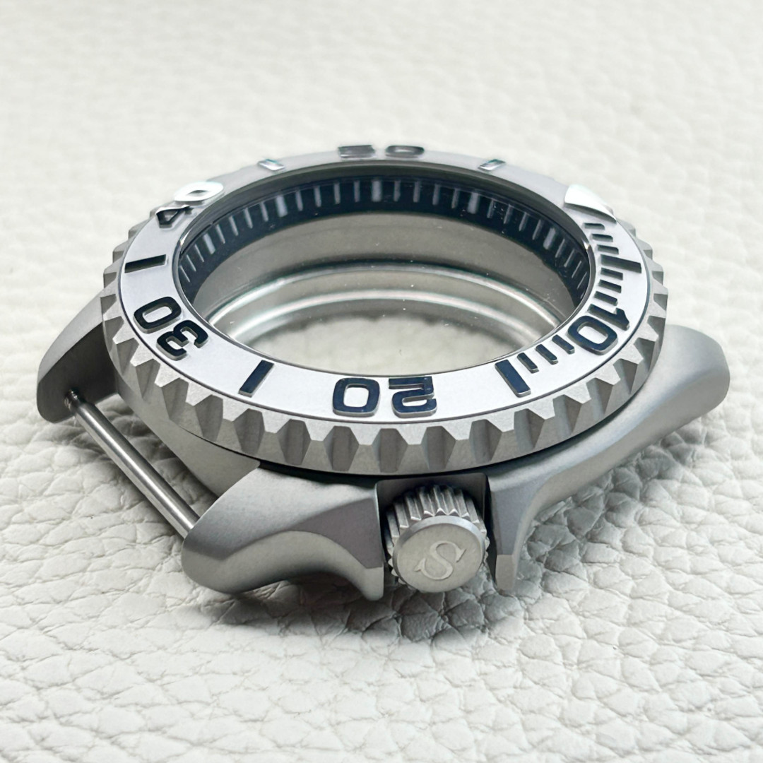 Sandblasted Silver 42mm For NH35 NH36 4R36 4R15 Movement Steel Watch Case 3’8