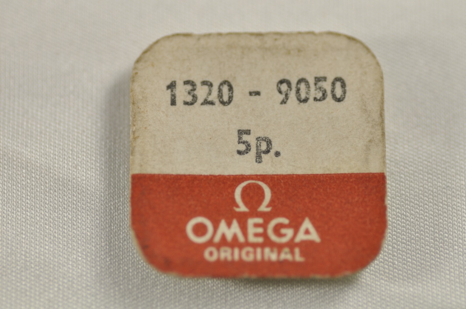omega watch movement quartz 1360 1380 1320 1370 1417 winding steem