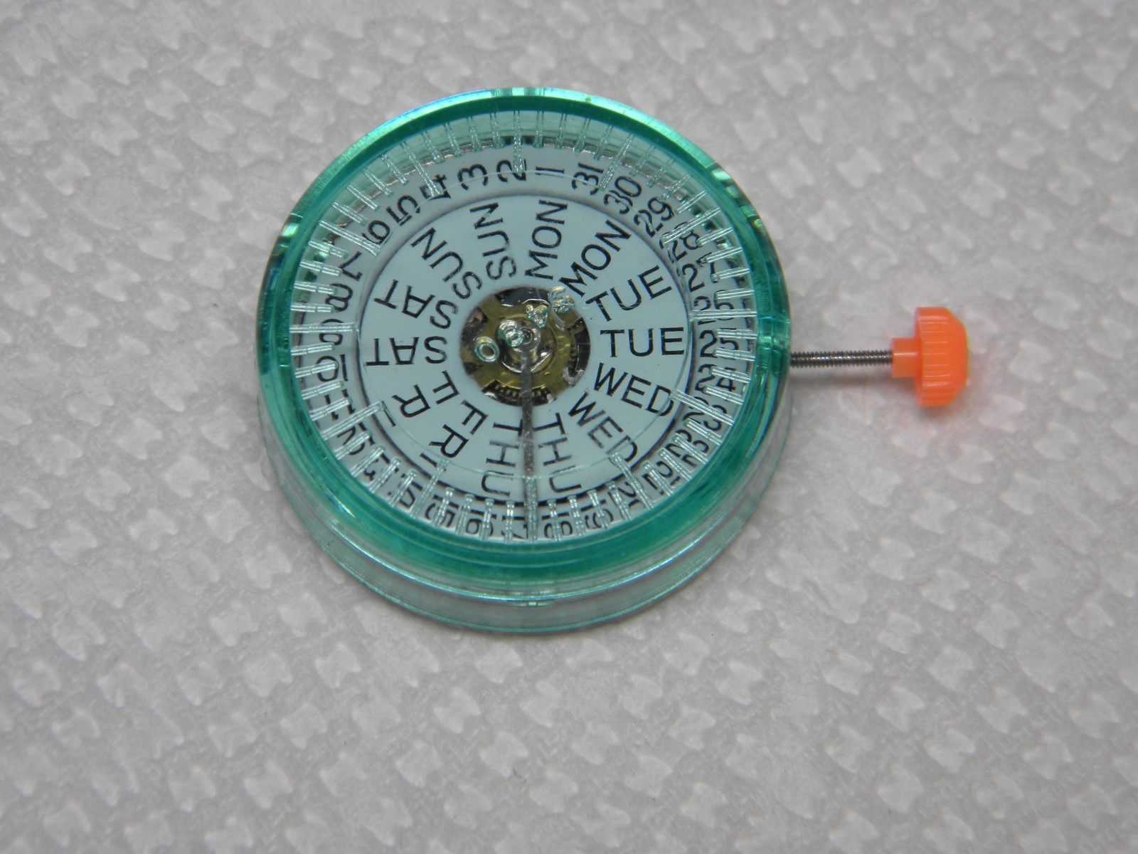 Harley Ronda 377 Quartz NOS Wrist Watch Movement with Day/Date Running for Parts