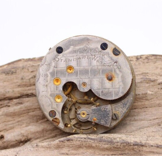 NEW YORK STANDARD WATCH CO. 2122364 POCKET WATCH MOVEMENT 34.0mm Gr. 46 (GB)