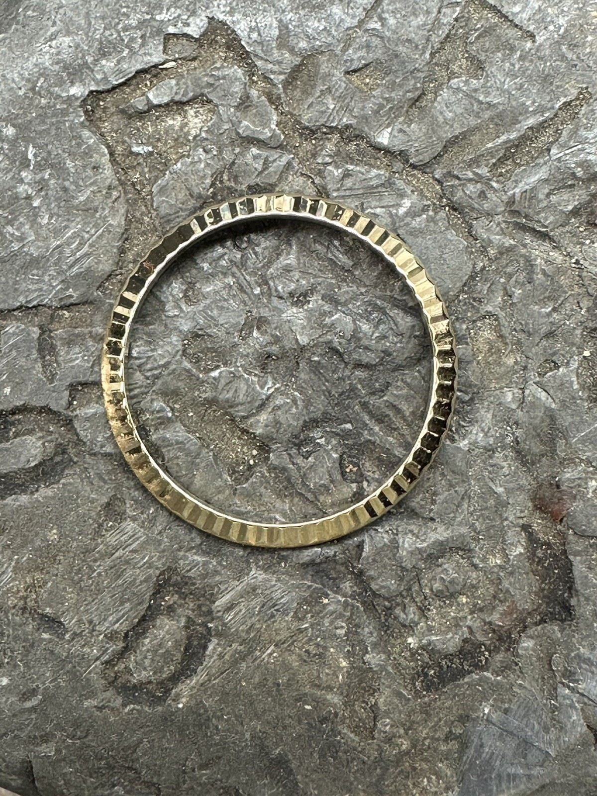 18K Solid Yellow Gold 26 mm Fluted Bezel For Rolex Watch