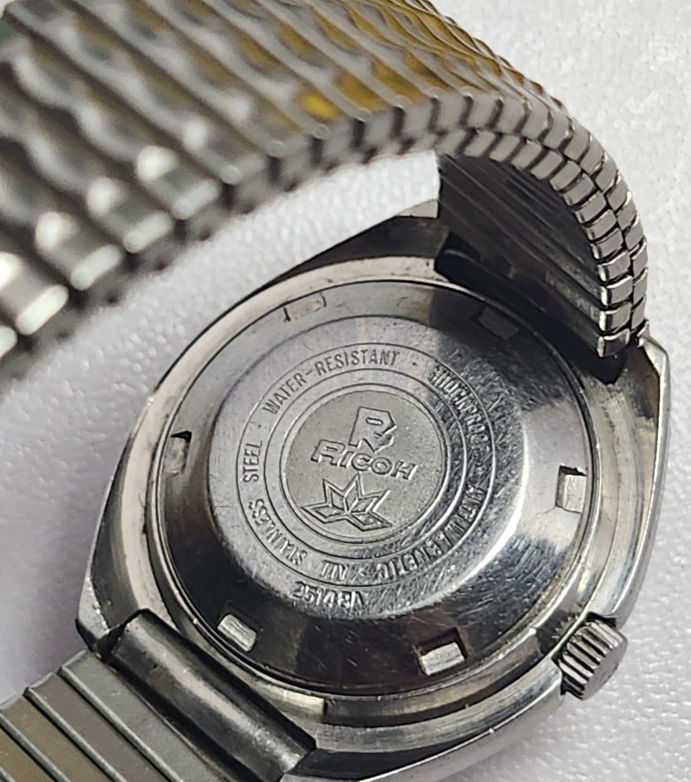 Ricoh Automatic 22 Jewels Japan Watch Movement Case & Band – For Parts