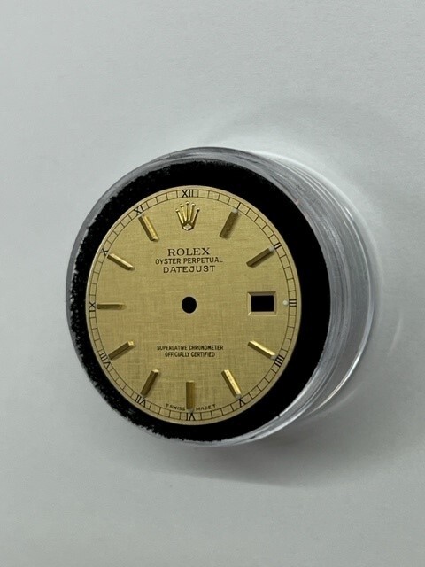 GENUINE ROLEX MENS 36MM DATEJUST LINEN INDEX HOUR WITH MUNUTE TRACK DIAL