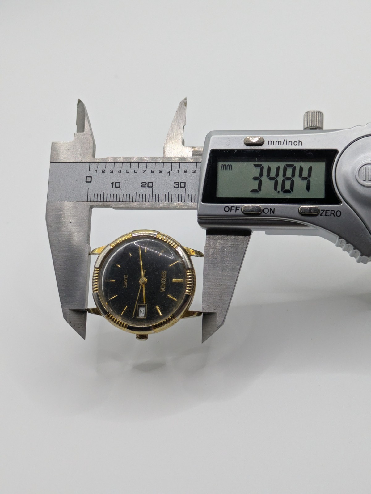 Sekonda HP 6881 Quartz Date Watch Head No Strap Case Back Parts Repair