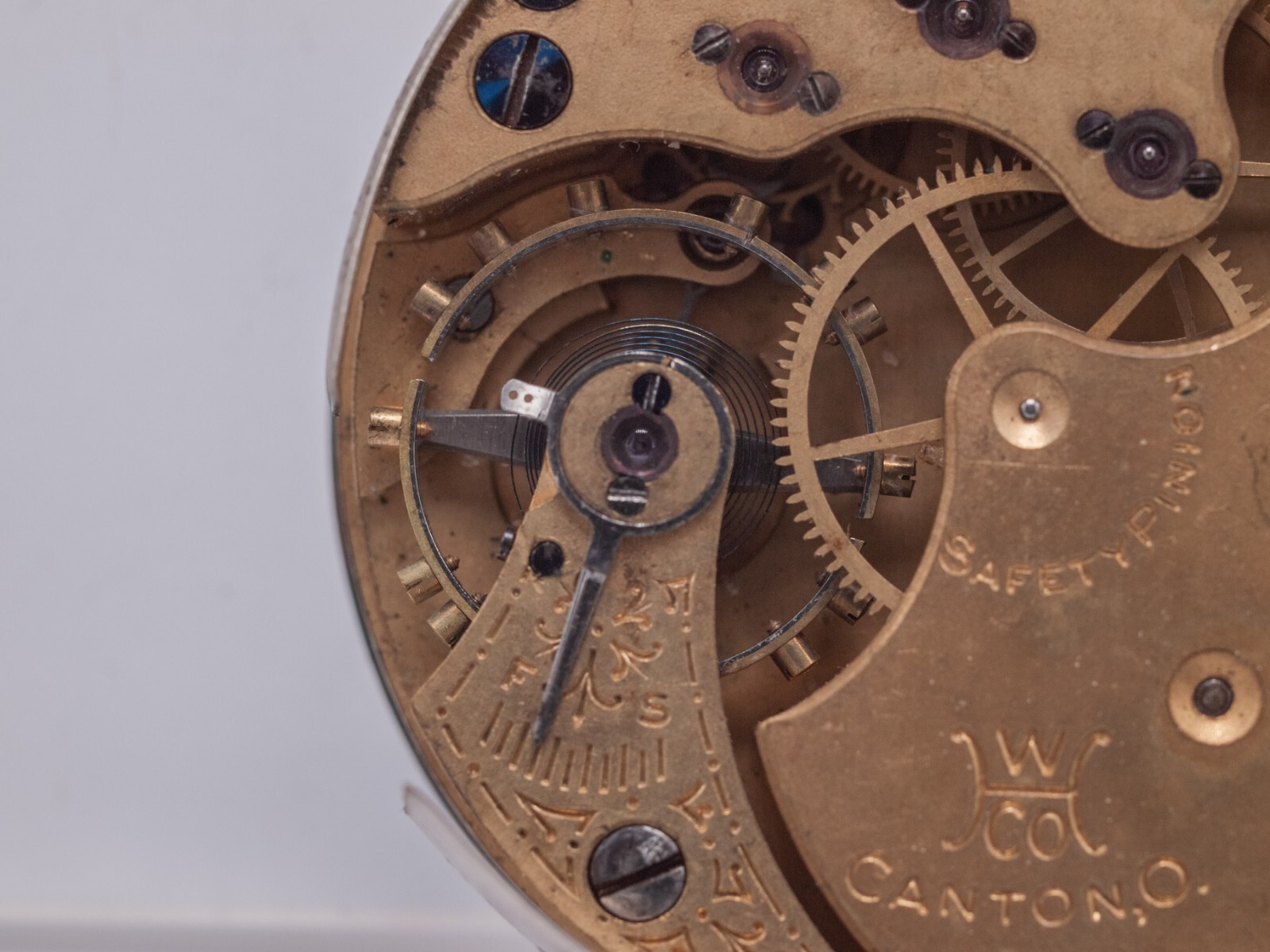 1893 – Hampden 110 H Flag Lever Set 16s 11j Pocket Watch Movement – Runs AS-IS